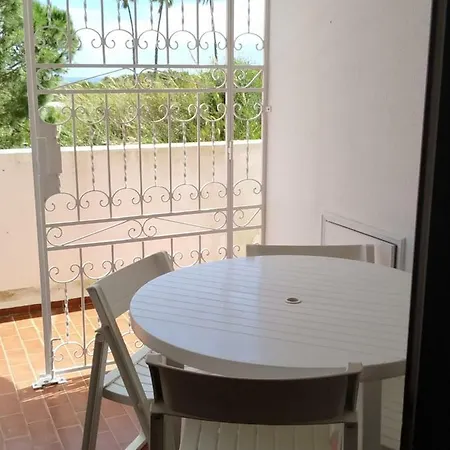 T-3 Srª Da Rocha Appartement